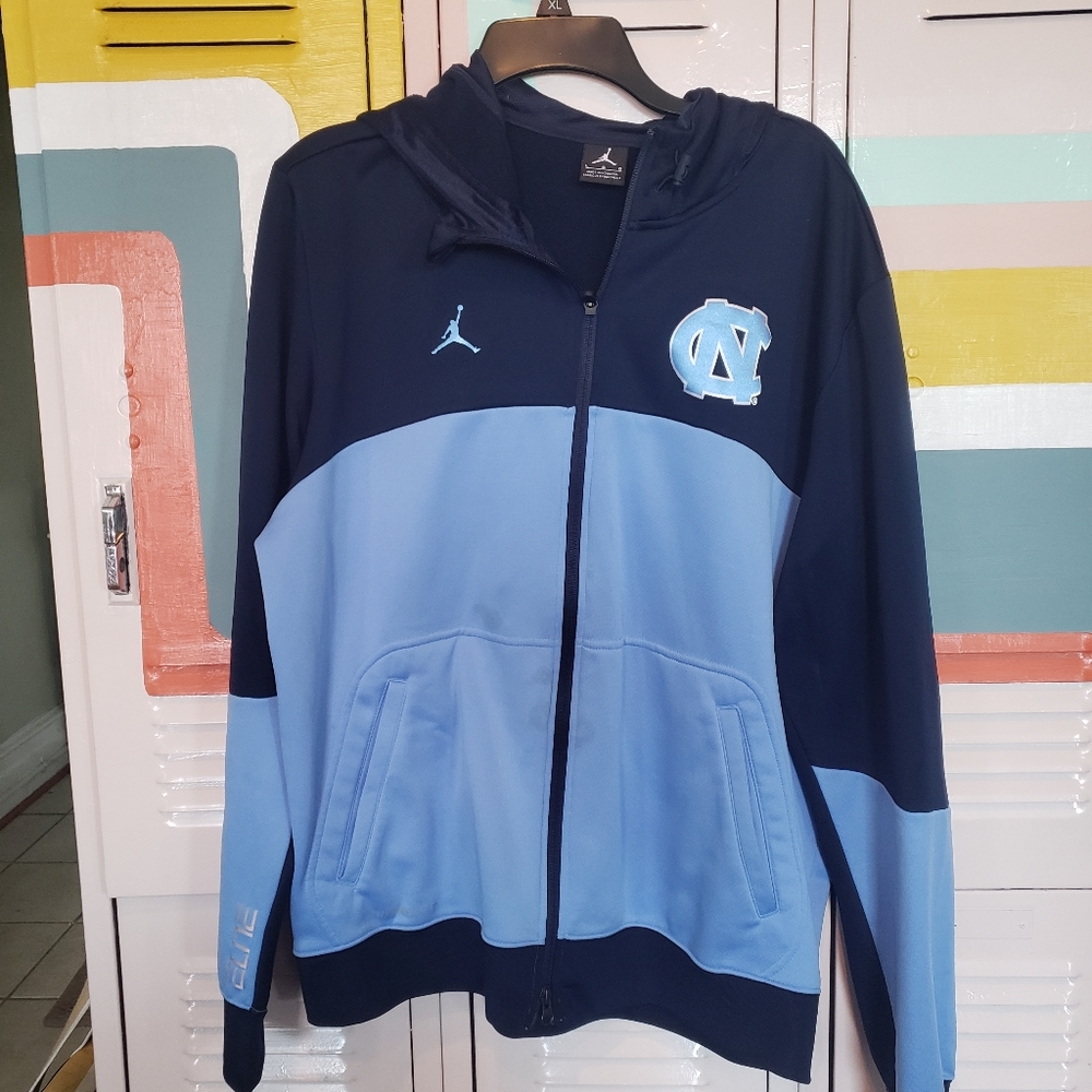 Jordan UNC TARHEELS zip up hoodie